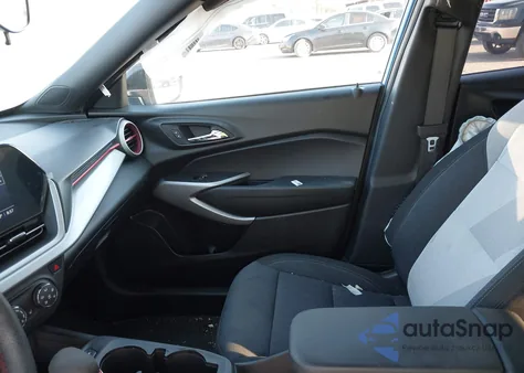 2024 Chevrolet Trax Fwd 1Rs из США, поврежденный, VIN KL77LGE28RC114412